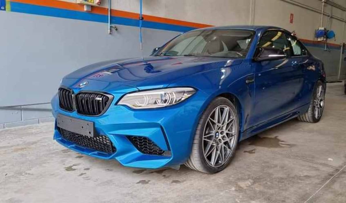 Reparación frontal BMW arreglado